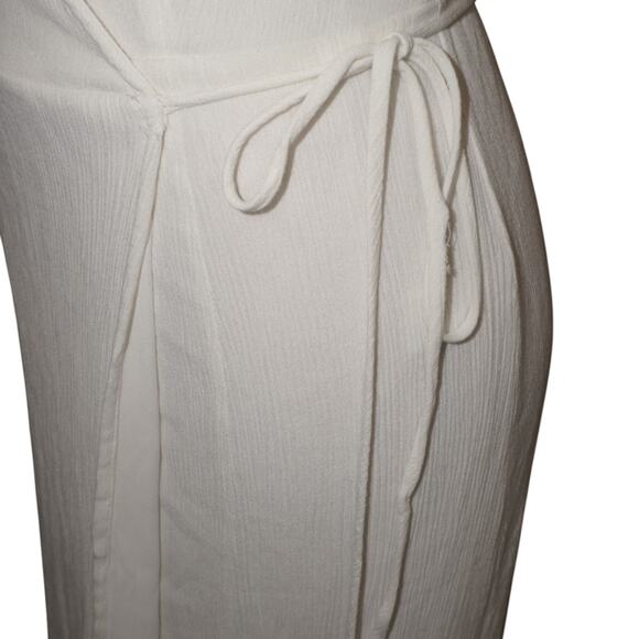 Lulus White Wrap Maxi Dress Flutter Sleeve Tie Waist Slit Boho Women’s M - Picture 14 of 15